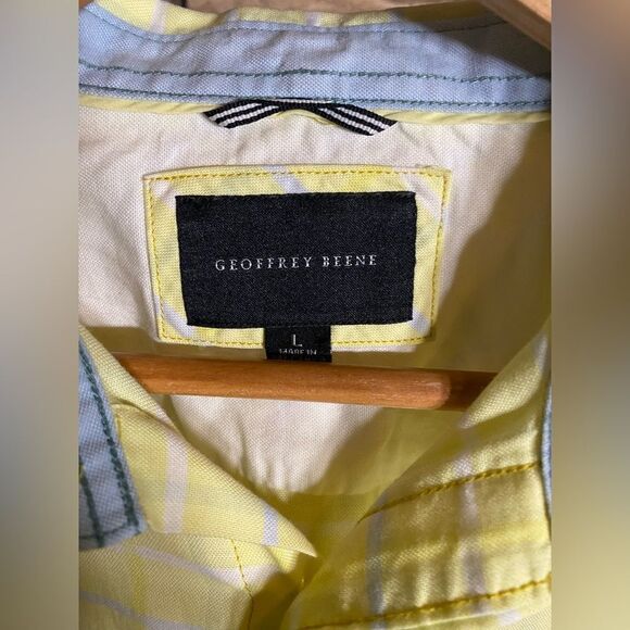 Lemonade color button down - Picture 3 of 7